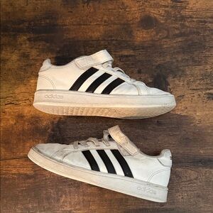 Adidas Classic White and Black Shoes used